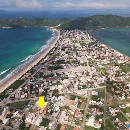 Combinacao De Praia E Piscina - S1 Бомбиньяс Экстерьер фото